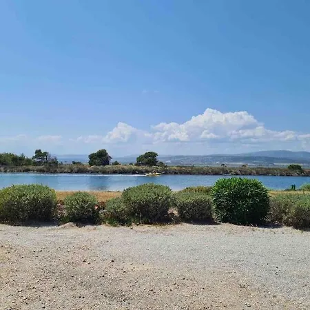 Maisonnette Pour 4 Pers Avec Vue Holiday home Leucate